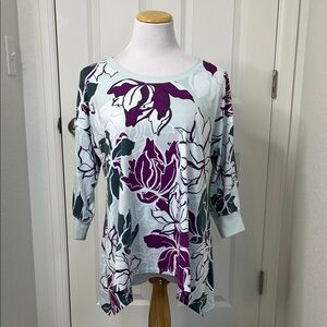 LuLaRoe Kate Sharkbite Top Large 14 Ivory Plum Floral 3/4 Sleeve Tunic
